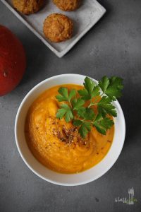 Vegane Kürbiscremesuppe