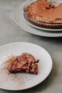 Buchweizen-Brownies {glutenfrei, raffiniert-zuckerfrei} und ein paar Worte zu #metoo | Blattgrün